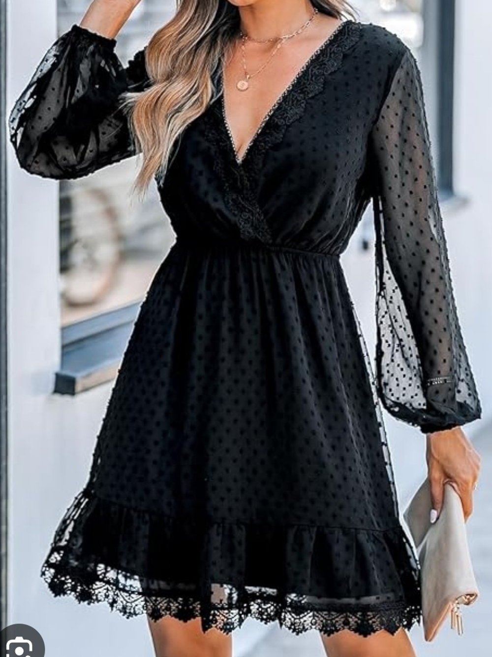0174 CUPSHE Solid Lace V Neck A-line Long Sleeve Dress